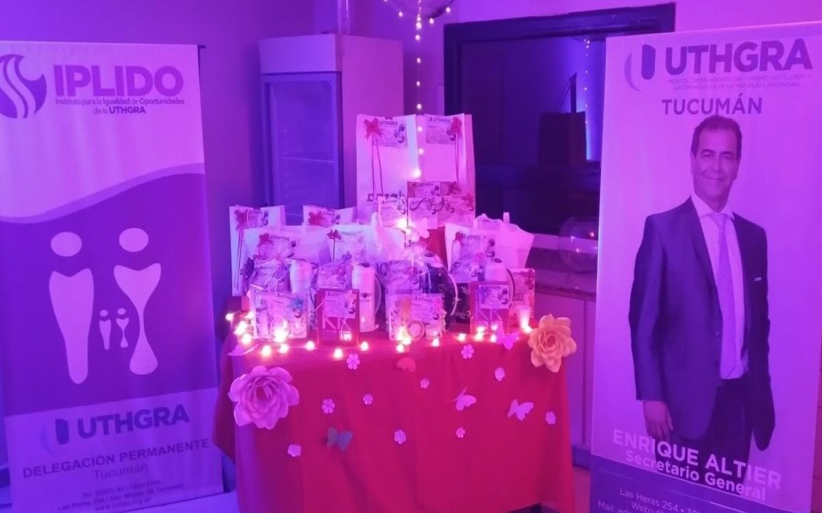 Festejamos día de la madre en UTHGRA